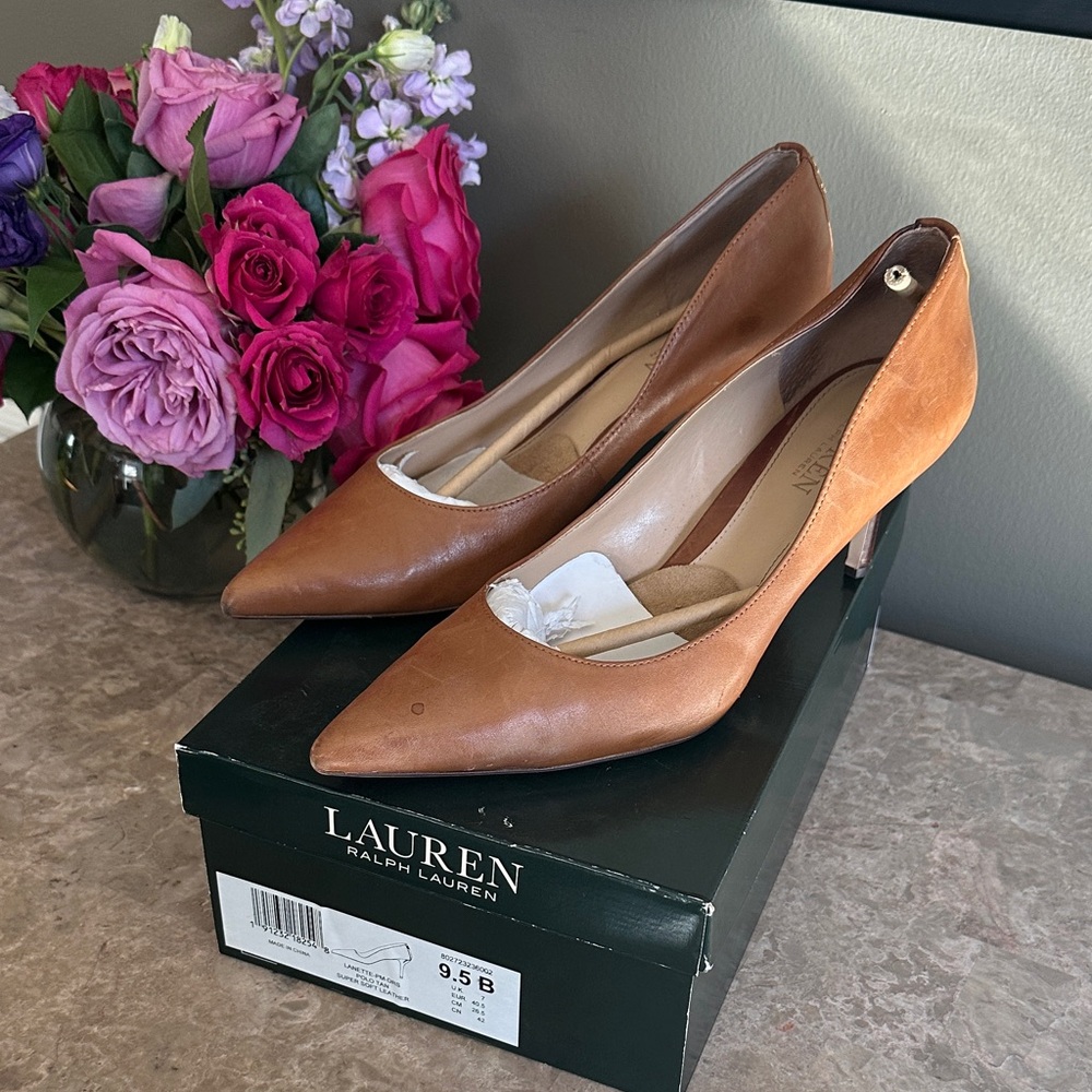 Lauren Ralph Lauren Tan Leather Heels
